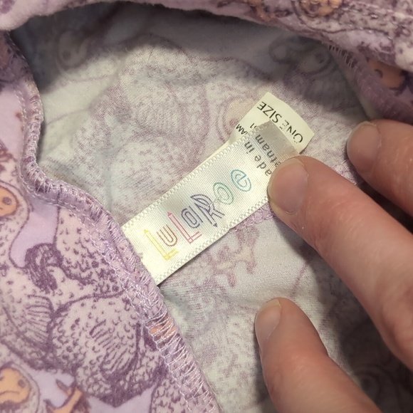 Lularoe pink dodo novelty print leggings - Picture 4 of 4